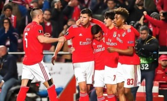 赢球了排名却掉，葡超争冠进入诡异胶着状态，本菲卡虽取胜却被体育反超积分榜上竞争异常激烈