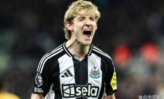 2-1！巴萨开门红，5000万先生脱离曼联，欧冠9分钟两球，滑跪庆贺