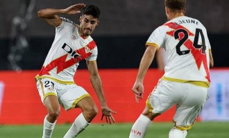 西甲焦点战：莱万特主场守反保级，巴列卡诺客场稳健争中游