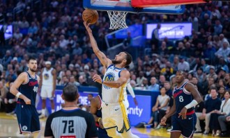 库里低配产出拿捏老头局 哈登下半场隐身顽疾又犯了？
