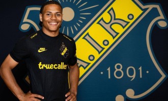 曼联1月300万签中锋小妖已在谈判！拉爵继续刮彩，单场10球射手失宠