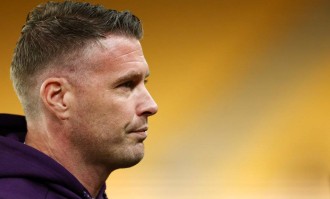 曼联伤病危机加剧，一月转会策略引发热议