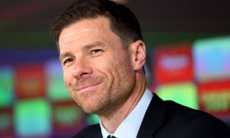 阿隆索真有种！欧冠也不让1.7亿欧熊皇首发带队11场只输巴黎1场